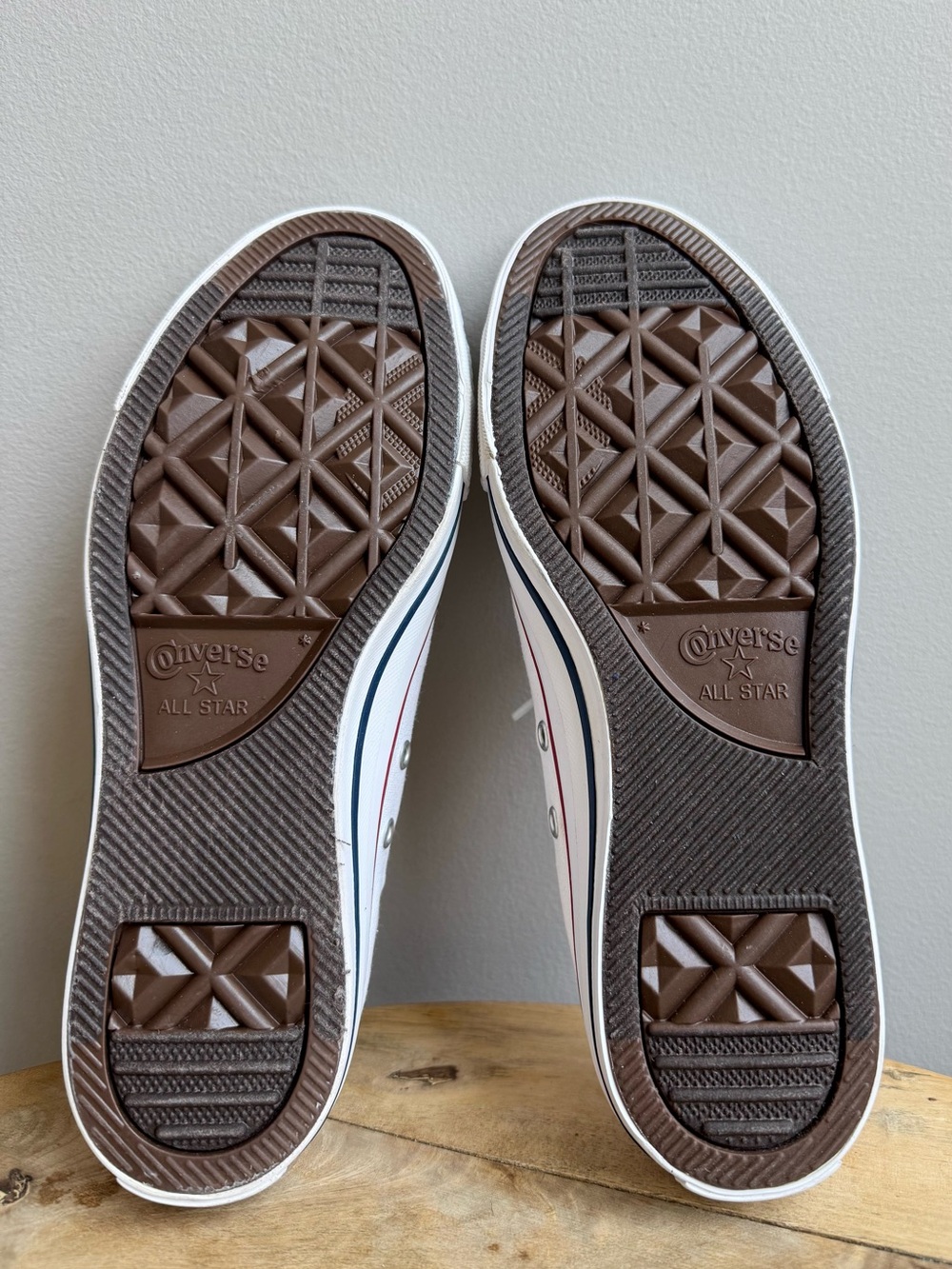 Women’s Converse Shoreline White Size 7.5 Slip On Canvas Sneakers - Picture 9 of 10